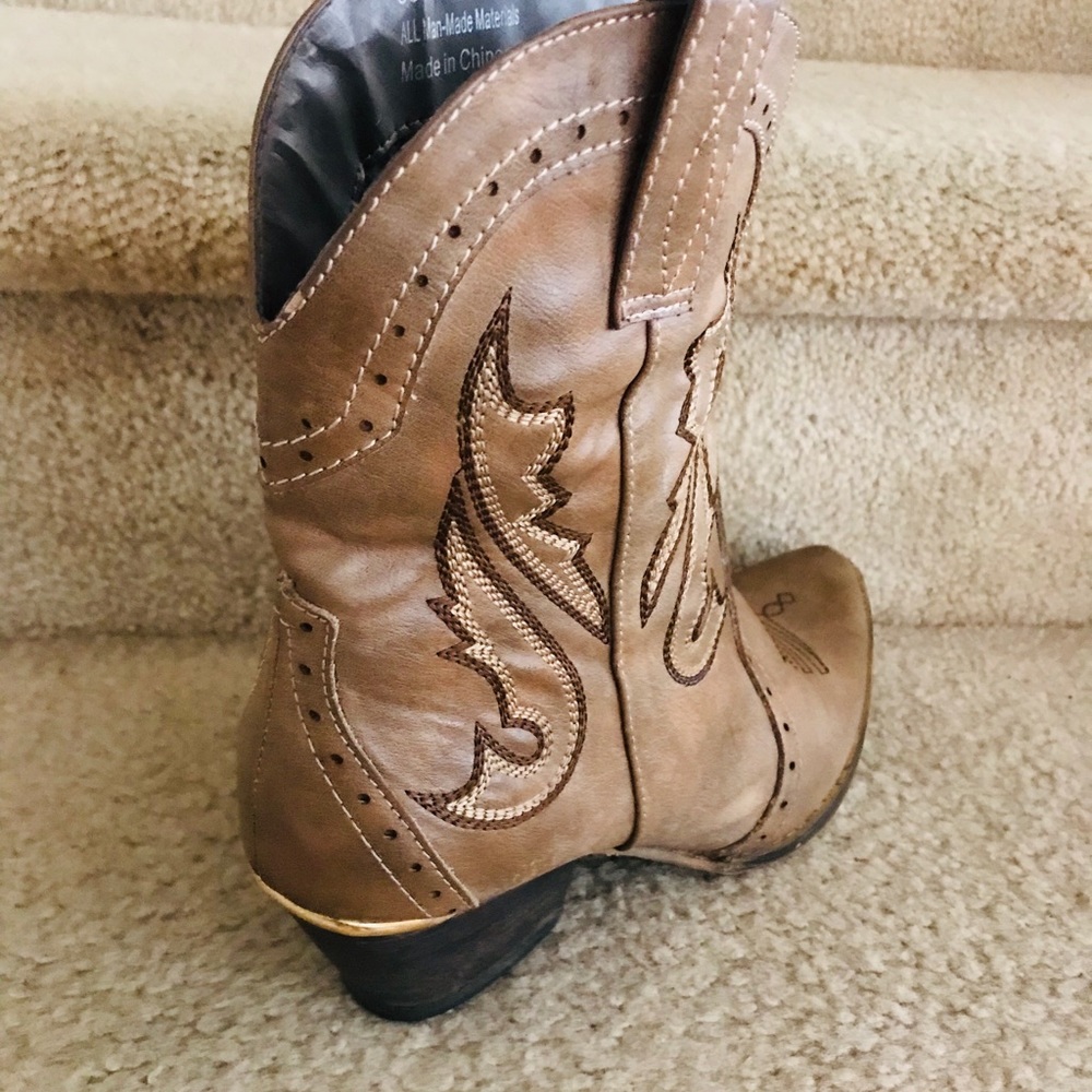 Boots!! - Picture 7 of 13
